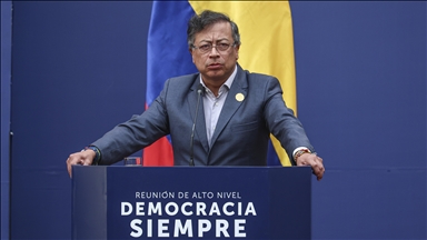 Colombian president ‘respectfully’ urges US to avoid interference in domestic affairs
