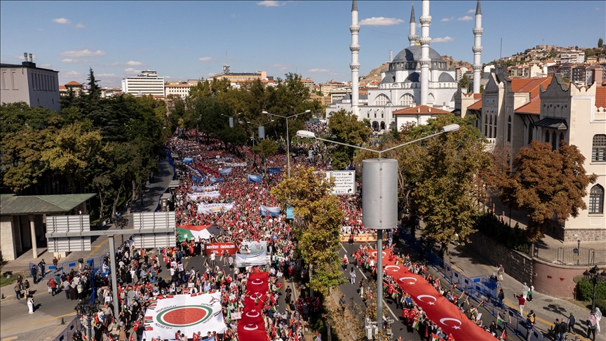 Li Enqereyê "Meşa Biryardariyê ya Xezeyê" dest pê kir