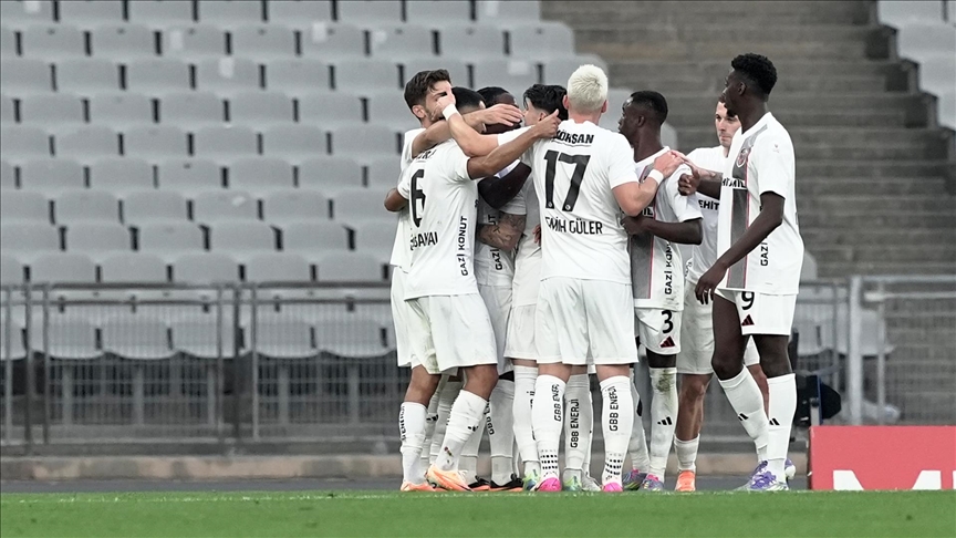 Gaziantep FK, deplasmanda Fatih Karagümrük'ü 2-0 mağlup etti