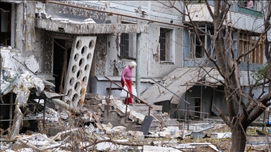 Ukraine : 5 morts et 16 blessés dans des frappes aériennes russes sur les régions de Lviv et de Zaporijjia