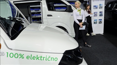 Prvi Sajam elektromobilnosti u Srbiji: Električni automobili povoljniji po džep i životnu sredinu