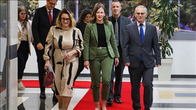 Zv/kryeministri Bislimi priti në takim ministren austriake Plakolm dhe sekretaren sllovene Grašič