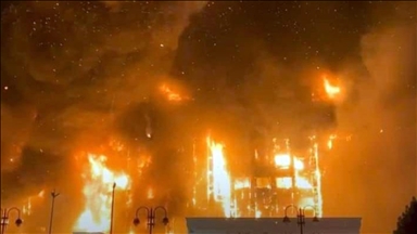 Royaume-Uni : La police arrête un homme soupçonné d’un incendie criminel dans une mosquée