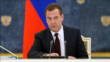 Медведев: у Франции нет президента