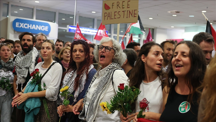 Flottille Sumud: Deux élues françaises dénoncent l’inaction de Paris après leur détention illégale par Israël