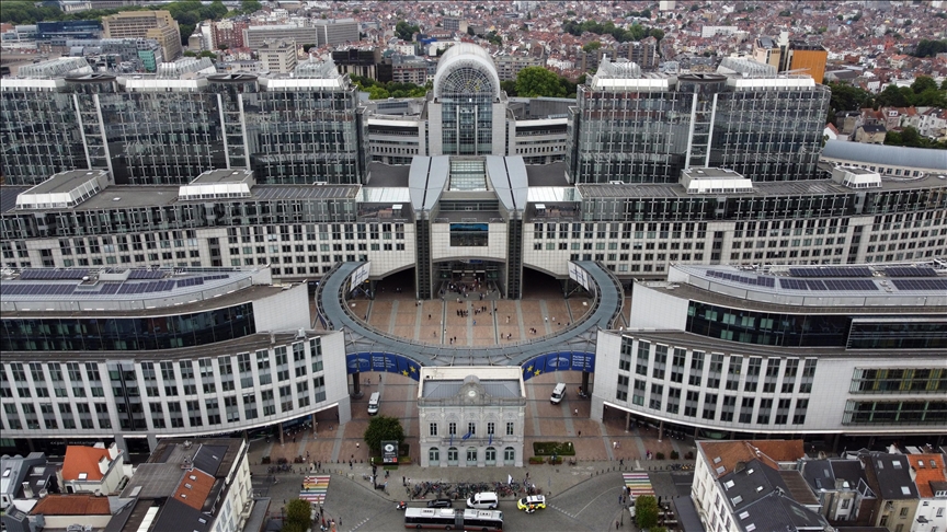 EU Parliament makes visa-free travel suspension easier for human rights violations