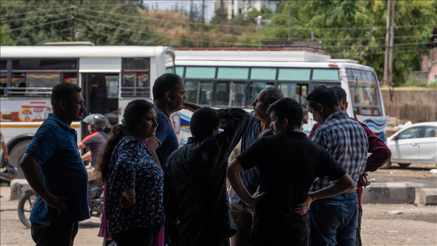 Landslide buries bus, kills 18 in northern India
