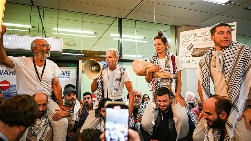 Dutch activists recount abuses in Israeli detention after flotilla attack