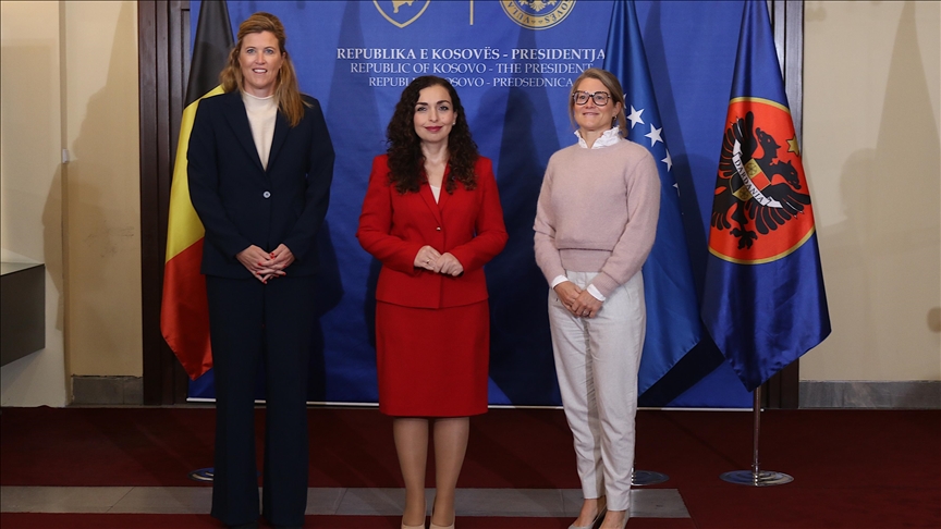 Presidentja Osmani priti në takim dy ministret nga Belgjika