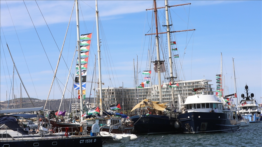 Last 10 Swiss citizens from Sumud aid flotilla set to go home via Jordan