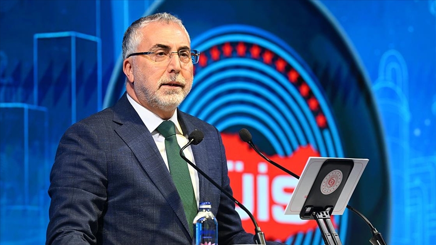 Bakan Işıkhan: Üretimi artırırken işçi sağlığını ve güvenliğini korumak, sürdürülebilir büyümenin en temel şartıdır