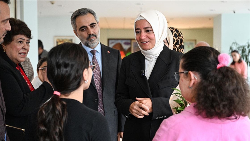 AK Parti Genel Başkan Yardımcısı Kaya, serebral palsili bireylerle bir araya geldi