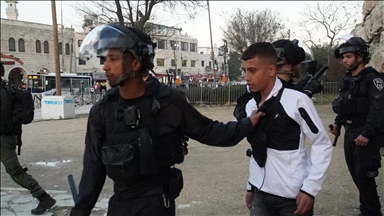 مؤسسات فلسطينية: إسرائيل اعتقلت 20 ألف مواطن بالضفة خلال عامين 