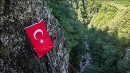 JAK timleri zorlu tatbikatlarla göreve her an hazır