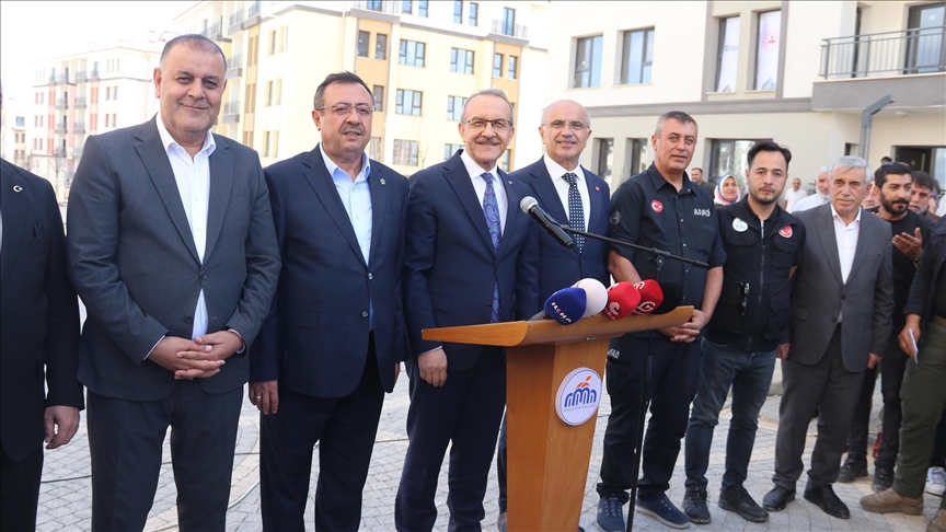 Malatya'da bin 130 deprem konutunun anahtarları teslim edildi