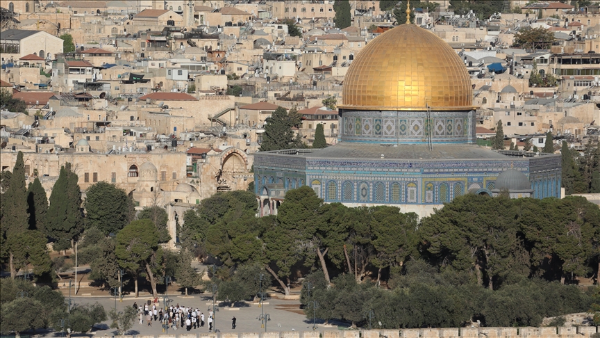 أوقاف القدس: 1300 مستوطن إسرائيلي يقتحمون الأقصى بحماية الشرطة