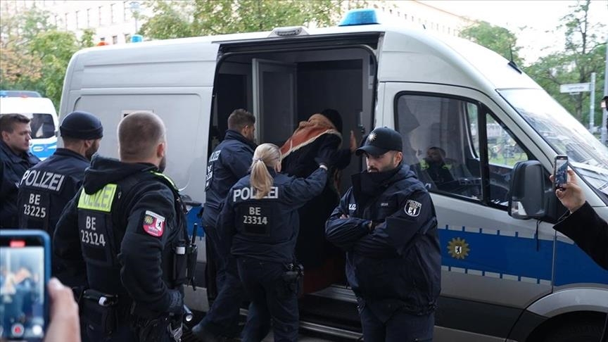 Li Berlînê polêsan bi awayekî tund midaxaleya xwepêşandana piştgiriyê ya ji bo Filistînê kir