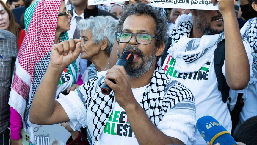 İsrail'in alıkoyduğu Küresel Sumud Filosu'na katılan Tunuslu aktivistlerin ikinci grubu ülkeye döndü