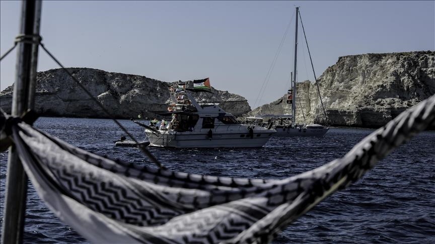 Qendra ligjore izraelite kërkon qasje të menjëhershme te aktivistët e ndaluar nga flota e ndihmës për Gazën