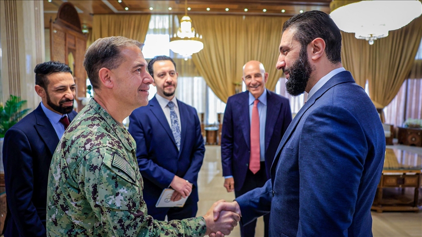 سەرکۆماری سووریا شەرع لە دیمەشق لەگەڵ بەرپرسانی ئەمریکی کۆبووەوە