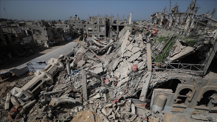 Hamas says it exchanged lists of prisoners set for release with Israel