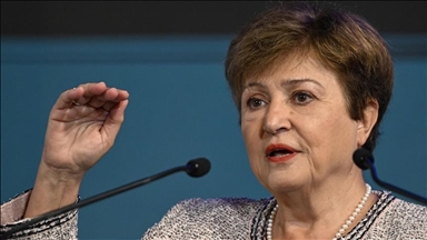 IMF Başkanı Georgieva, küresel ekonomik büyümede "hafif" bir yavaşlama öngördüklerini belirtti