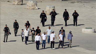 Jérusalem-Est occupée : Un ministre israélien d'extrême droite fait irruption dans la mosquée Al-Aqsa