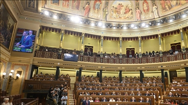 Espagne : le parlement approuve un embargo officiel sur les armes à Israël