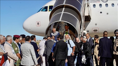 İsrail'in Küresel Sumud Filosu'nda alıkoyduğu Libyalı aktivistler ülkelerine döndü