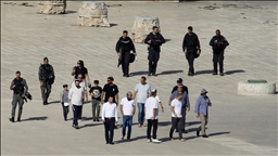 Jérusalem-Est occupée : Un ministre israélien d'extrême droite fait irruption dans la mosquée Al-Aqsa