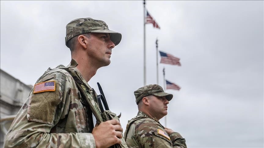500 US National Guard troops arrive in Chicago area