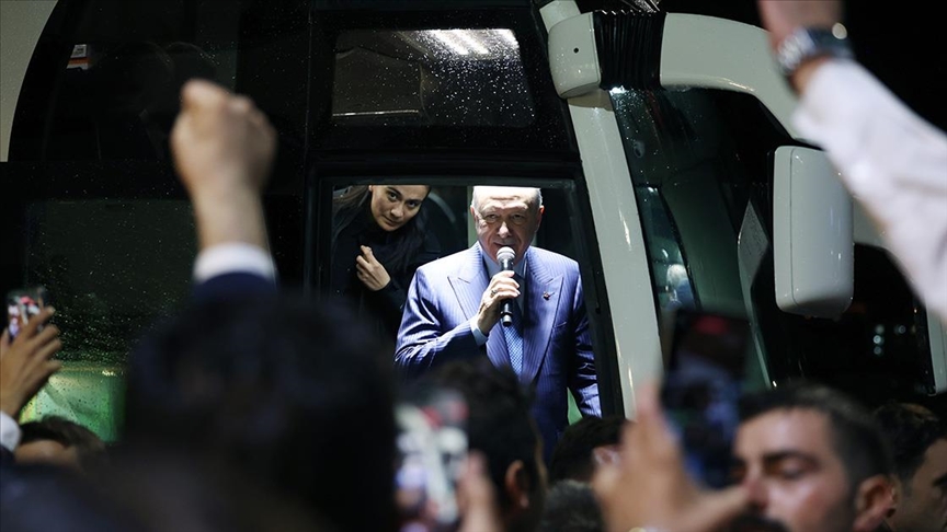 Cumhurbaşkanı Erdoğan, memleketi Rize’nin Güneysu ilçesinde vatandaşlara hitap etti