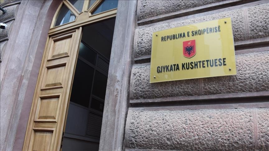 Gjykata Kushtetuese pezullon dekretin për zgjedhjet për kryetar të Bashkisë së Tiranës