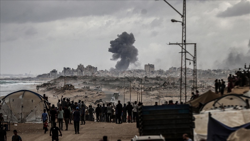 ABD Başkanı Trump, İsrail ile Hamas'ın, Gazze'de ateşkes planının ilk aşamasını onayladığını duyurdu