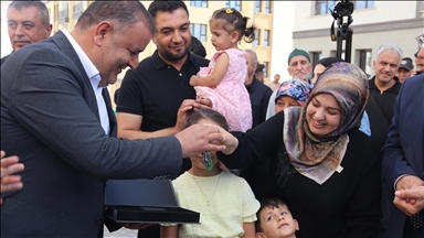 Li Meletiyê mifteya hezar û 130 avahiyên erdhejê hatin teslîmkirin