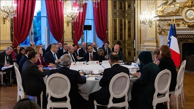 Paris'te Dışişleri bakanları düzeyinde Gazze konulu toplantı başladı