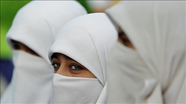 Italy’s ruling party seeks ban on wearing of Muslim burqa, niqab in public spaces