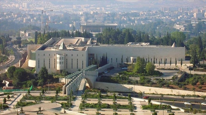 إسرائيل تنشر أسماء فلسطينيين لإطلاق سراحهم و"إعلام الأسرى" ينفي الاتفاق عليها
