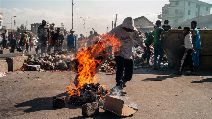 Protesters in Madagascar call on president to resign