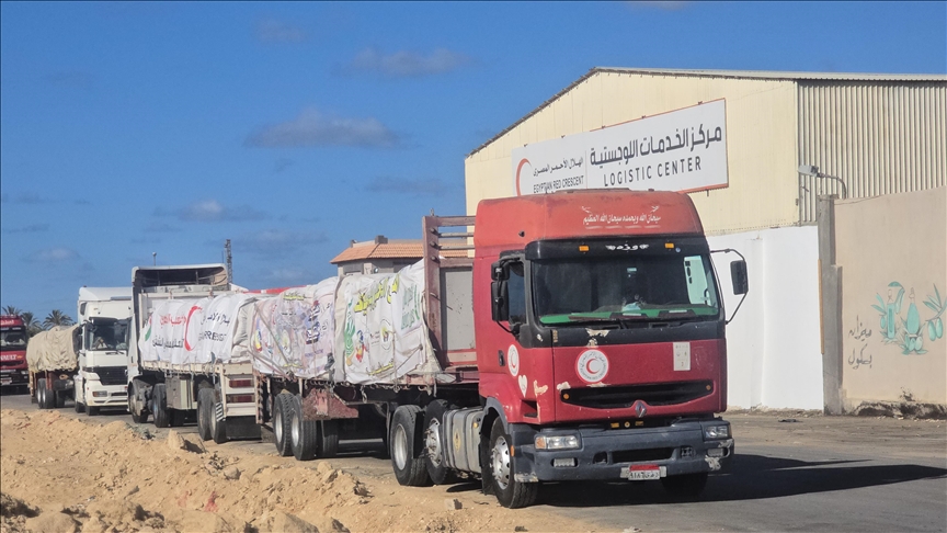 Égypte : des camions humanitaires attendent pour entrer à Gaza