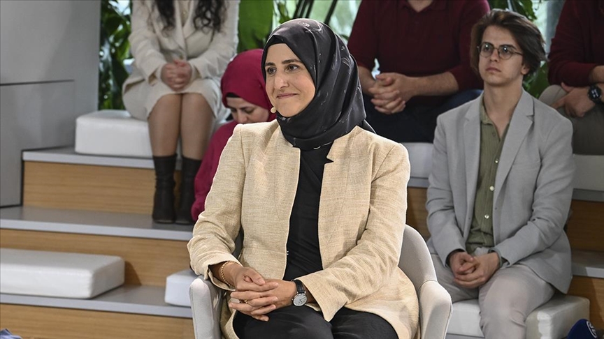 Yönetmen ve senarist Belkıs Bayrak, AA'nın Sinema Atölyesi'ne konuk oldu