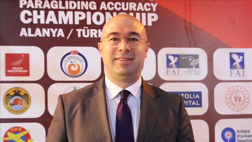 Türkiye'nin hedefi hava sporları turizminde markalaşmak