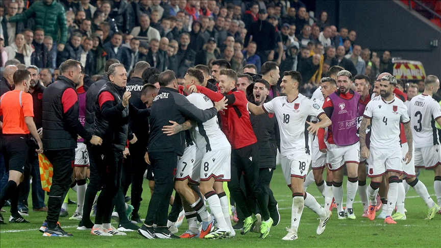Shqipëria fiton ndeshjen kualifikuese kundër Serbisë në Leskovac, forcon pozitën për kualifikim në FIFA 2026