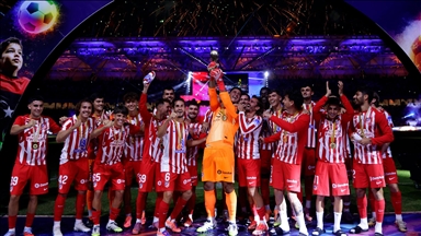 قدم.. أتلتيكو مدريد يتوج بلقب "كأس إعادة الإعمار" بليبيا