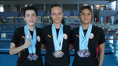 Türkiye şampiyonu Tekirdağlı genç kızlar milli takım için kulaç atıyor