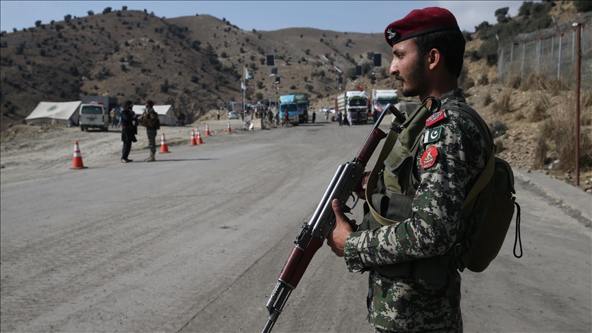 UN refugee chief calls for calm amid clashes on Pakistan-Afghanistan border