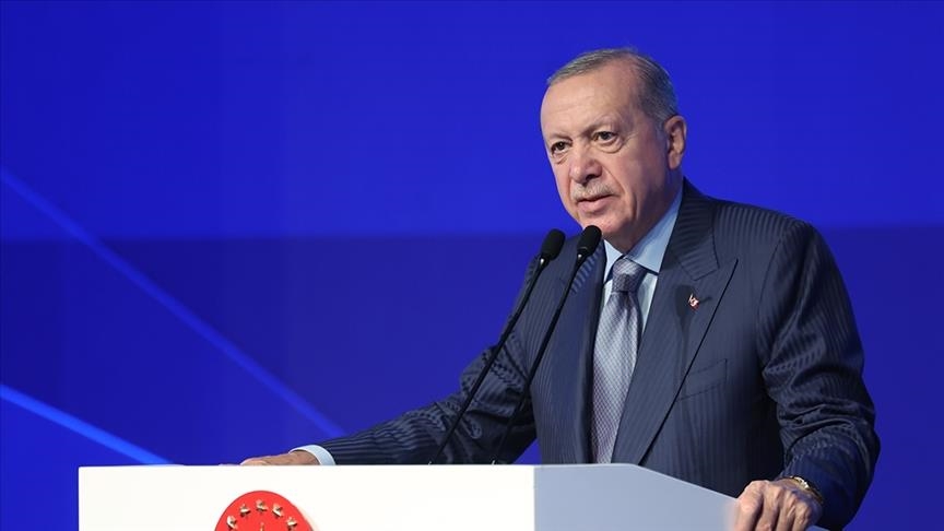 أردوغان: شاحنات المساعدات التركية بدأت الوصول إلى غزة