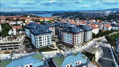 Bakan Kurum'dan "Yarısı Bizden" kampanyasıyla yenilenen Özevim Sitesi'ne ilişkin paylaşım