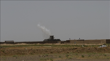 Afghan, Pakistani armies engage in intense border clashes
