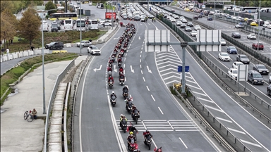 İstanbul'da arama kurtarma ekipleri "Gazze'ye Özgürlük Konvoyu" düzenledi